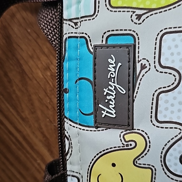 Thirty-One Insulated Lunch Bag Tote Cheeky Elephant Monogrammed "O" - Picture 7 of 11